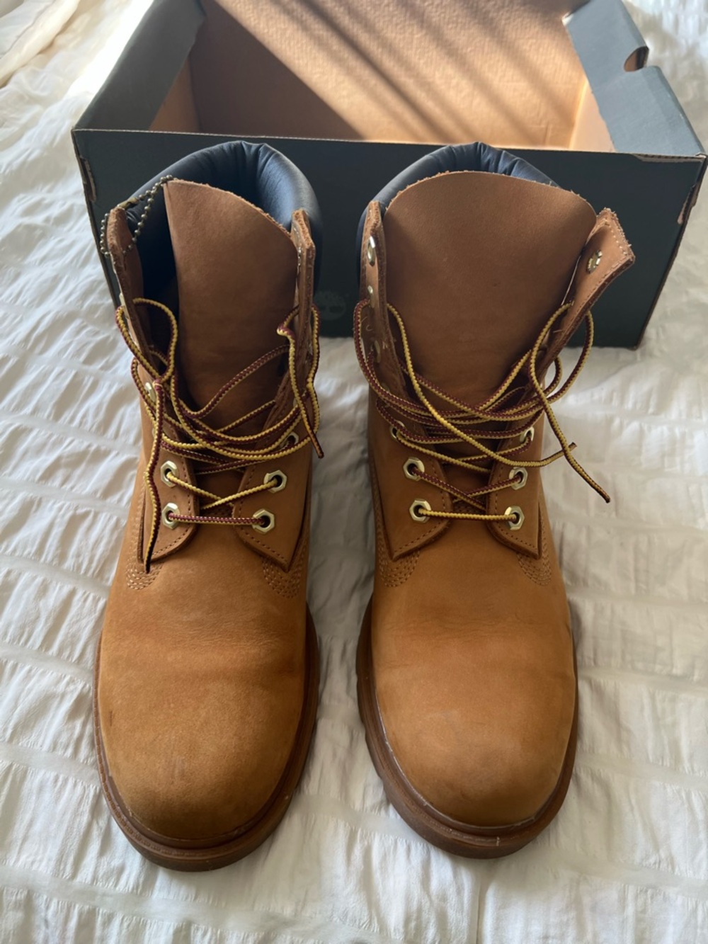 Men's Classic Work Boots in Tan